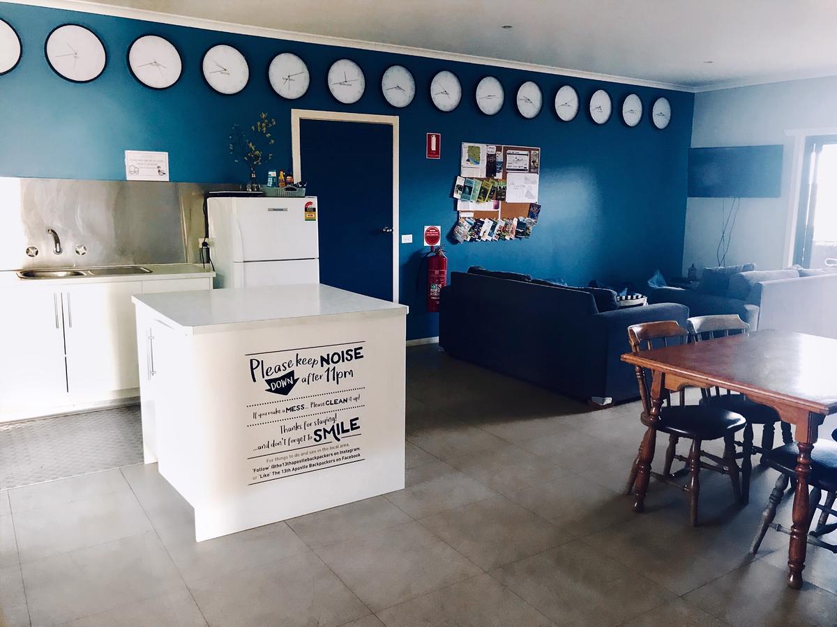 13Th Apostle Backpackers Hostel Принстаун Екстериор снимка