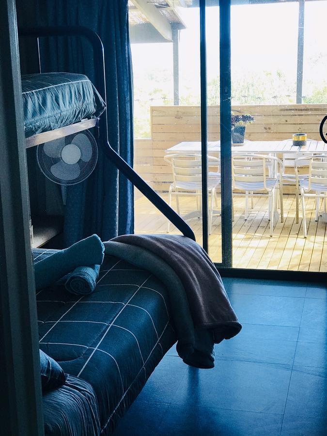 13Th Apostle Backpackers Hostel Принстаун Екстериор снимка