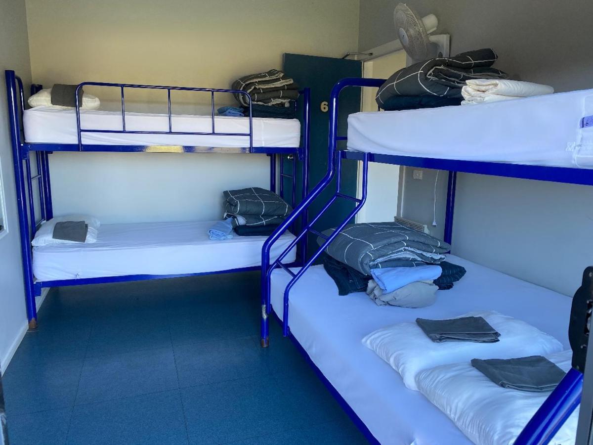 13Th Apostle Backpackers Hostel Принстаун Екстериор снимка